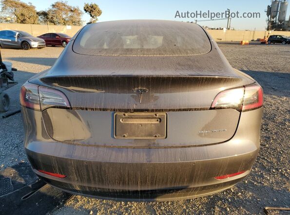 5YJ3E1EBXMF072619 2021 TESLA MODEL Gray Հետևի տեսք