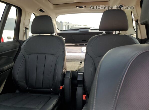 5UXCW2C02N9K79522 2022 BMW X7 White Rear seats view