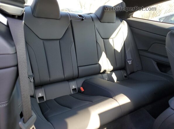 WBA73AP03RCP37753 2024 BMW 4 SERIES Black უკანა სავარძლების ხედი