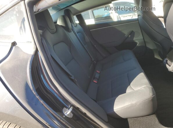 5YJ3E1EA3RF872936 2024 TESLA MODEL Gray 