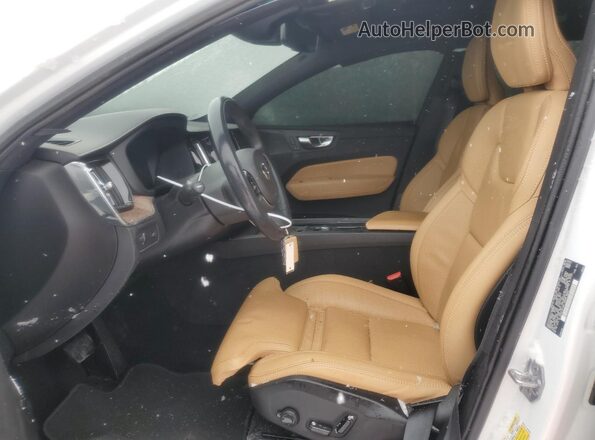 YV4102DLXL1458869 2020 VOLVO XC60 White Вид салону спереду
