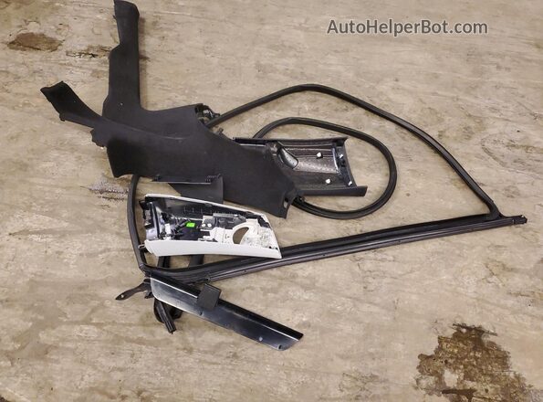 5YJ3E1EA3RF870362 2024 TESLA MODEL Серый Вид подкапотного пространства