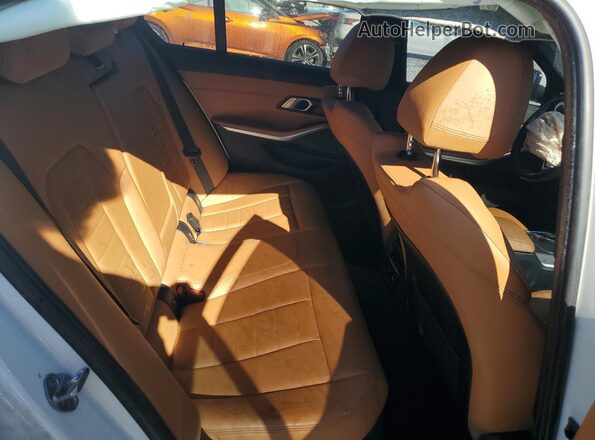 WBA5R1C0XLFH39312 2020 BMW 3 SERIES White Rear seats view