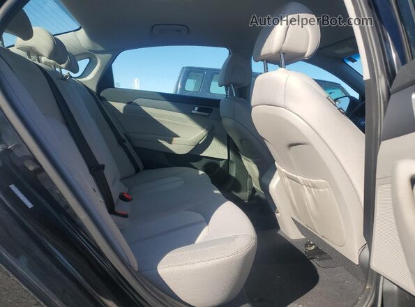 KMHE24L38HA067587 2017 HYUNDAI SONATA Черный Вид задних сидений