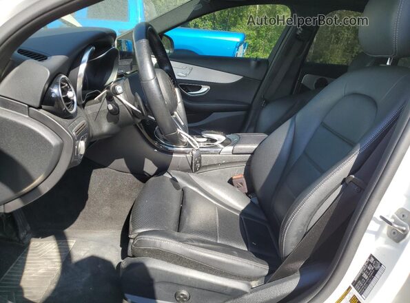 55SWF8EB2LU326114 2020 MERCEDES-BENZ C White Front interior view