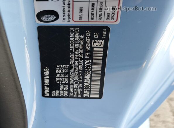 3MF13DM04R8E42079 2024 BMW M2 Blue Vista del compartimento del motor