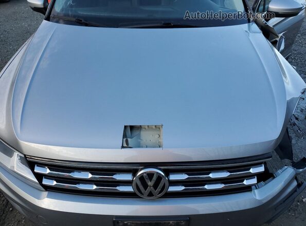 3VV2B7AX4MM071617 2021 VOLKSWAGEN TIGUAN Silver ძრავის განყოფილების ხედი