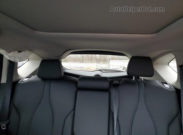 5J8TC2H50SL004374 2025 ACURA RDX Gray Widok tylnych siedzeń