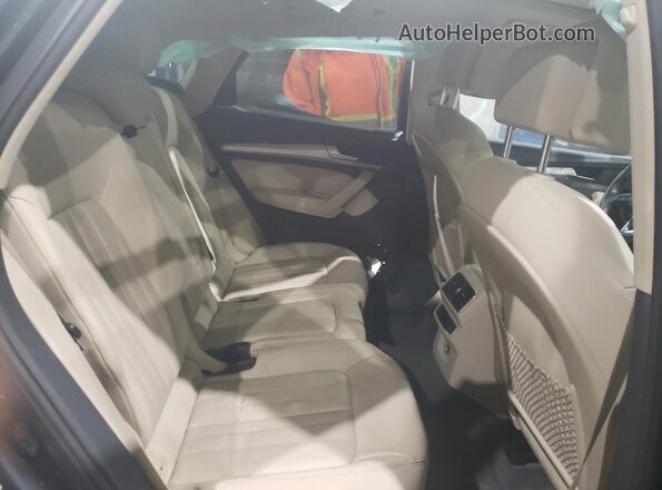 WA1BNAFY7J2117488 2018 AUDI Q5 Charcoal Вид задніх сидінь