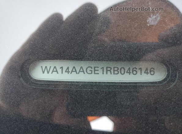 WA14AAGE1RB046146 2024 AUDI Q8 Black 