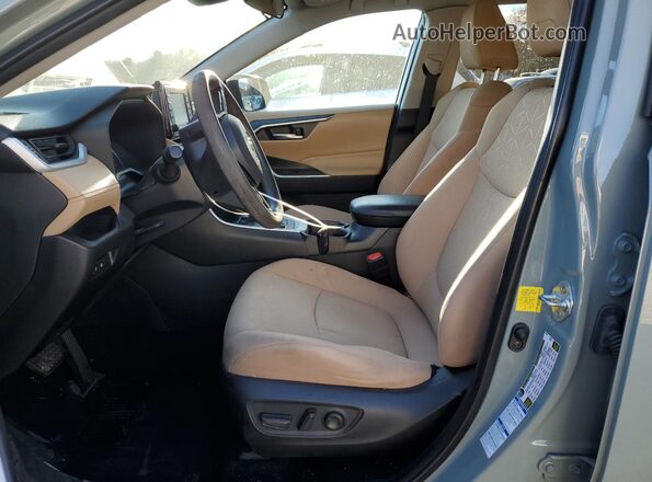 2T3P1RFV1MW201779 2021 TOYOTA LE Gray Սալոնի դիմացի տեսք