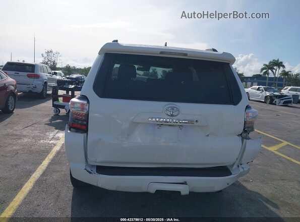 JTEEU5JR5M5231582 2021 TOYOTA 4RUNNER White 