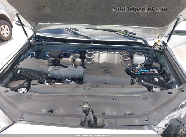 JTENU5JR0P6092072 2023 TOYOTA 4RUNNER Gray Вид ззаду