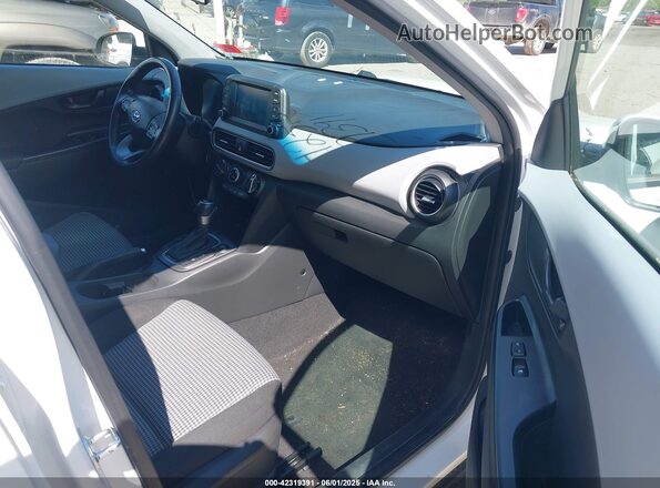 KM8K2CAAXMU734375 2021 HYUNDAI KONA White 