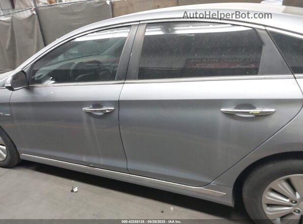 KMHE24L10GA009146 2016 HYUNDAI SONATA HYBRID Silver 