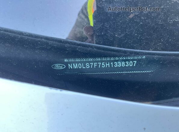 NM0LS7F75H1338307 2017 FORD TRANSIT CONNECT  Rear interior view