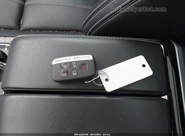 SALYB2EX7LA294700 2020 LAND ROVER RANGE ROVER VELAR Белый Вид панели приборов