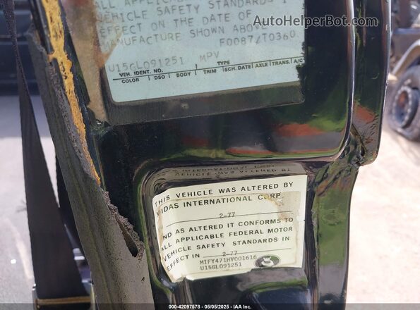 U15GL091251       1977 FORD BRONCO Черный Вид подкапотного пространства