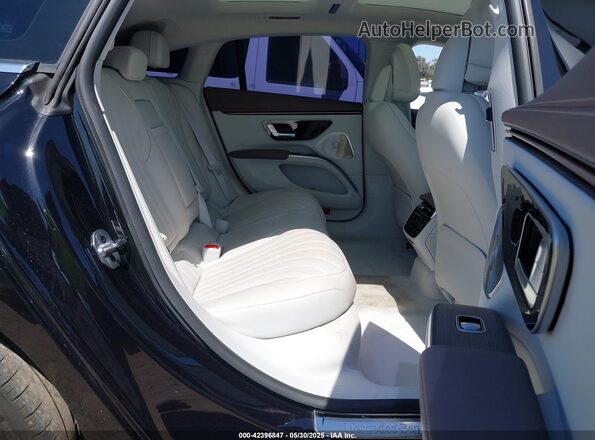 W1KCG2DB0PA033395 2023 MERCEDES-BENZ EQS 450+ Black Widok naklejki z numerem VIN
