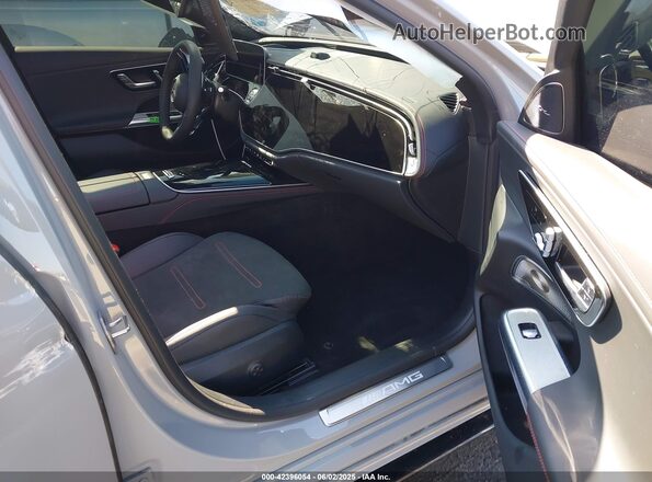 W1KLF6DB4SA150657 2025 MERCEDES-BENZ E Gray Widok wnętrza z przodu