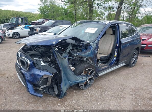 WBXHT3C53K3H35405 2019 BMW X1 Blue 