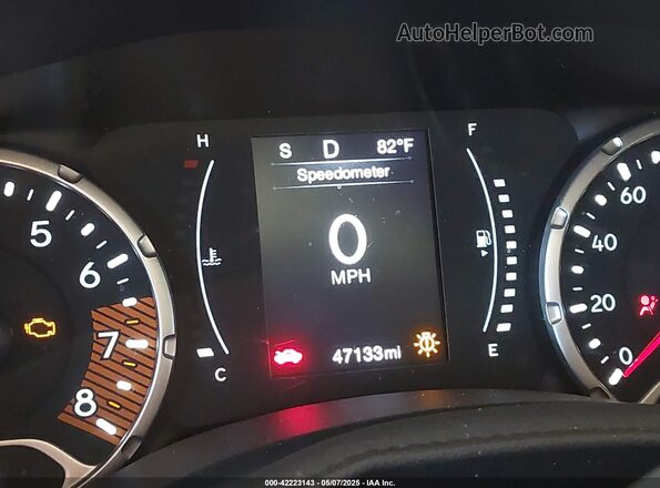 ZACNJDB13PPP32981 2023 JEEP RENEGADE Белый 