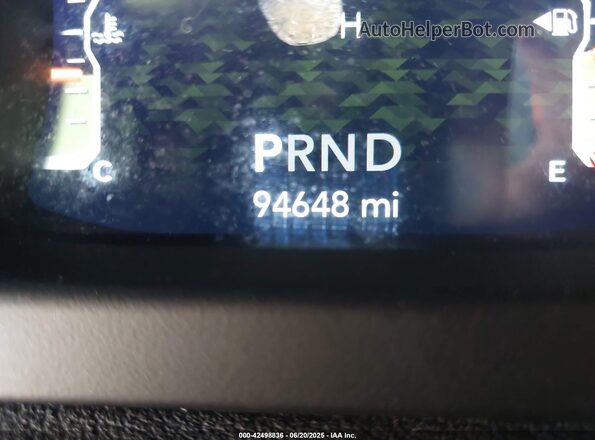 1C4HJXDNXMW527710 2021 JEEP WRANGLER UNLIMITED Silver Widok tylnych siedzeń
