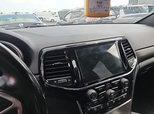 1C4RJFAGXLC100516 2020 JEEP GRAND CHEROKEE  Հետևի նստատեղերի տեսք
