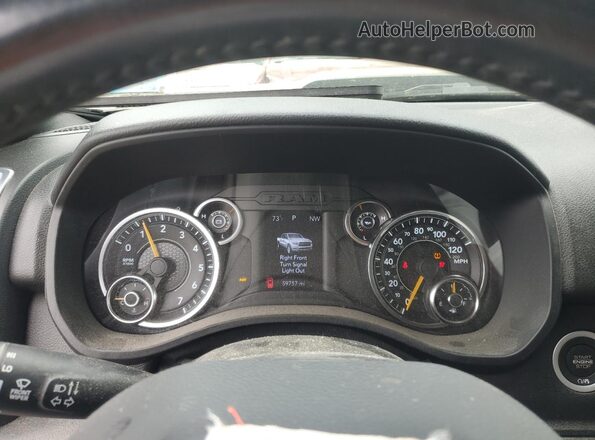 1C6SRFBT2MN672652 2021 RAM 1500 Black Vista del cuadro de instrumentos
