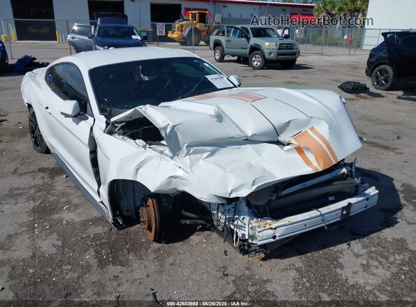 1FA6P8TH2G5210284 2016 FORD MUSTANG White Widok z przodu
