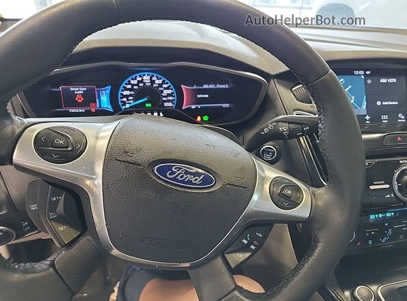 1FADP3R47GL320483 2016 FORD FOCUS ELECTRIC  Вид салона спереди