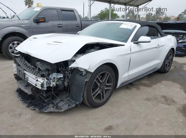 1FATP8UH9L5189378 2020 FORD MUSTANG Белый Передняя левая четверть