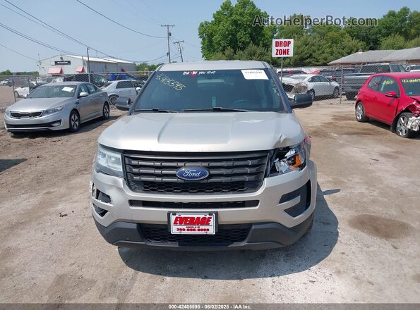 1FM5K8AR3GGA97588 2016 FORD POLICE INTERCEPTOR Silver ხელსაწყოთა პანელის ხედი