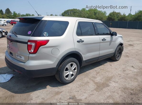 1FM5K8AR3GGA97588 2016 FORD POLICE INTERCEPTOR Silver უკანა მარჯვენა