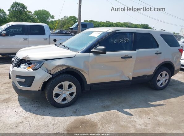 1FM5K8AR3GGA97588 2016 FORD POLICE INTERCEPTOR Silver წინა ხედი