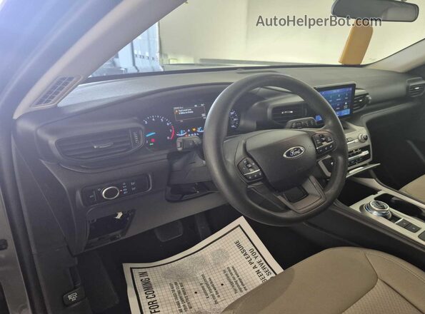 1FMSK7BH2RGA07109 2024 FORD FORD EXPLORER  Вид задньої частини салону