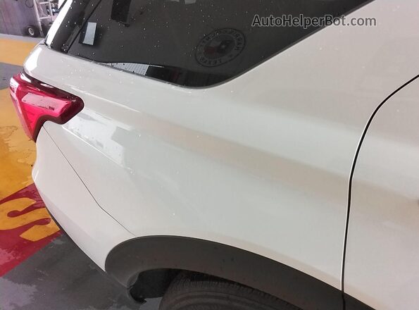 1FMSK7DH7MGC26976 2021 FORD FORD EXPLORER  Սալոնի 360 աստիճան տեսք