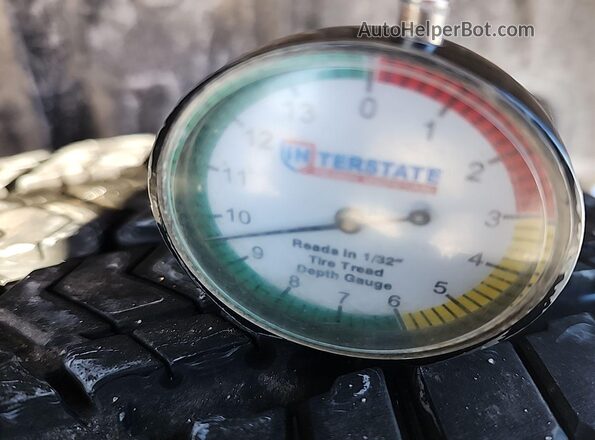 1FT6W1EV0PWG31048 2023 FORD F150  Вид спереди