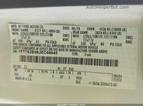 1FT7X2B68JEC68645 2018 FORD F250 White Vista del compartimento del motor