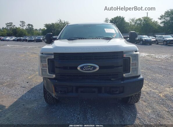 1FT7X2B68JEC68645 2018 FORD F250 White Vista del cuadro de instrumentos