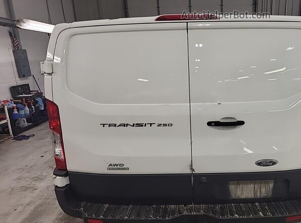 1FTBR2YG2LKA35840 2020 FORD TRANSIT-250  Առջևի ձախ երեք քառորդ տեսարան