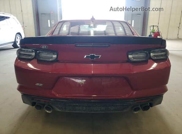 1G1FE1R78M0105045 2021 CHEVROLET CAMARO Red Вид ззаду