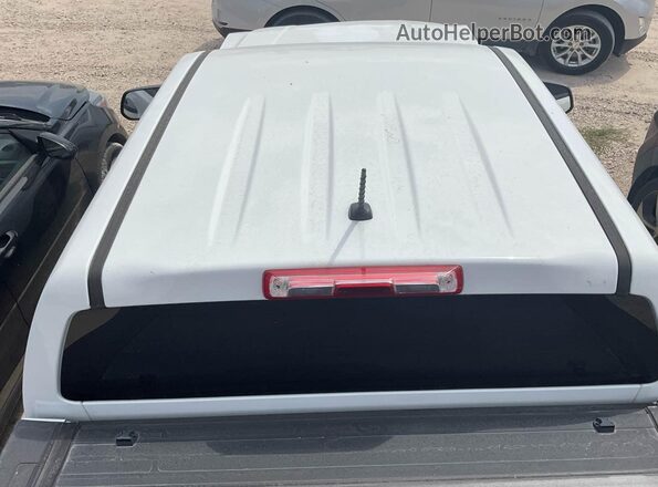 1GCGTBEN8L1146859 2020 CHEVROLET COLORADO  Вид спереду