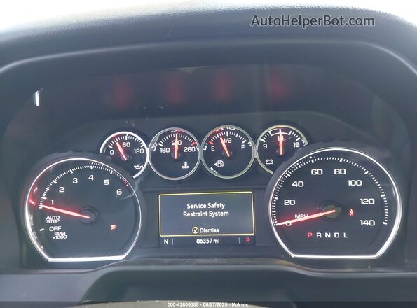 1GCPWCED5MZ388533 2021 CHEVROLET SILVERADO Black Widok tylnych siedzeń