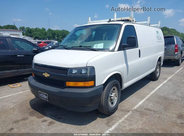 1GCWGAFP2M1209577 2021 CHEVROLET EXPRESS White Передня ліва чверть