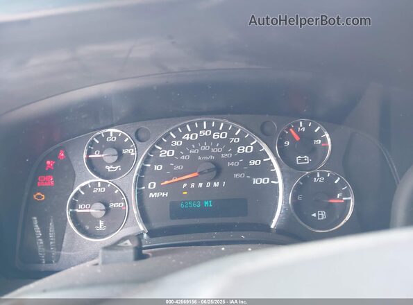 1GCWGAFP4N1280653 2022 CHEVROLET EXPRESS White Հետևի նստատեղերի տեսք