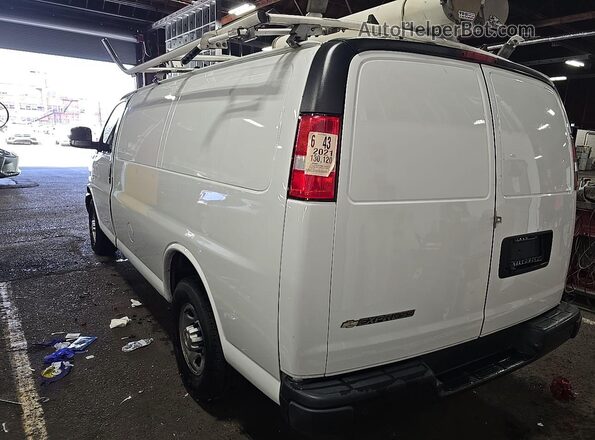 1GCWGAFP9M1151547 2021 CHEVROLET EXPRESS  Vista interior delantera
