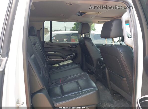 1GKS2GKC8JR222399 2018 GMC YUKON White VIN კოდის სტიკერის ხედი