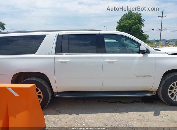 1GKS2GKC8JR222399 2018 GMC YUKON White უკანა სალონის ხედი