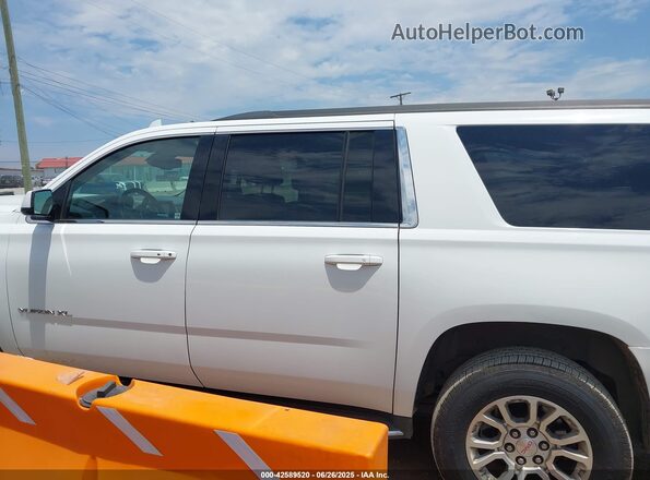 1GKS2GKC8JR222399 2018 GMC YUKON White სალონის 360-გრადუსიანი ხედი